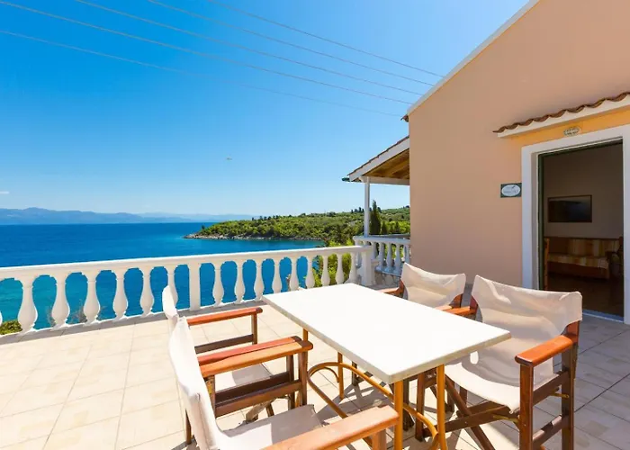 Apartman Dolphin 3 *