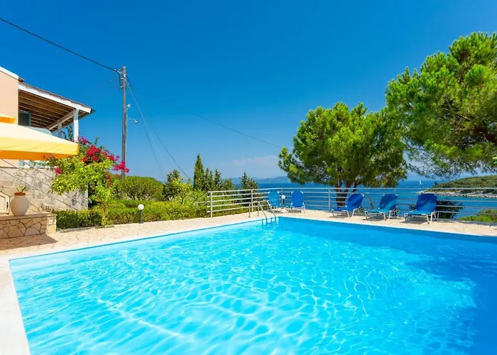 Apartman Dolphin 3 *